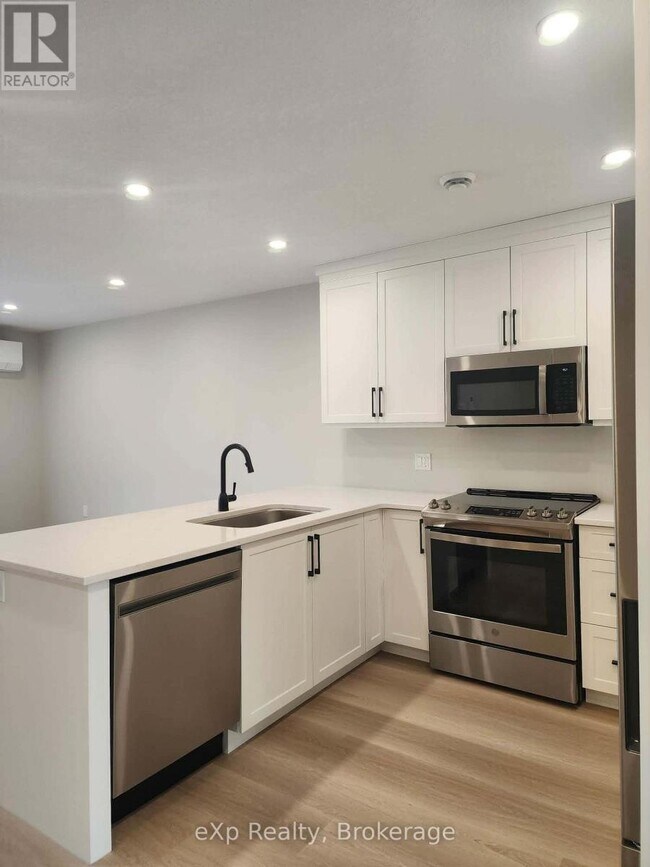 Photo - 12 Malcolm Cres