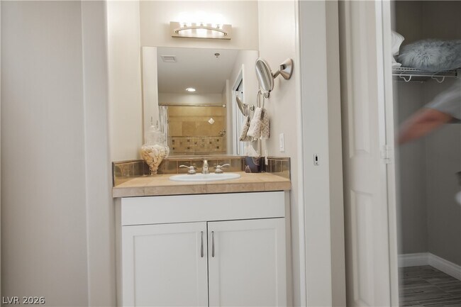 Photo - 8255 S Las Vegas Blvd Unit 809