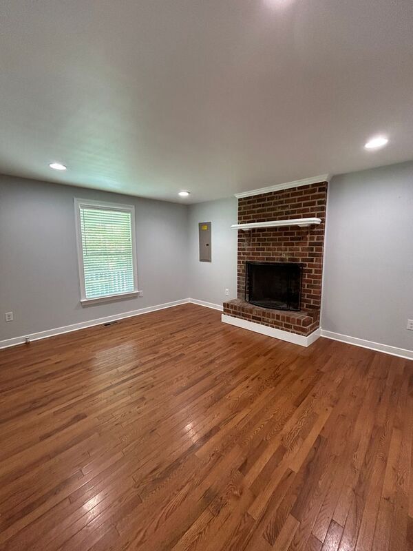 Photo - 11200 New Town Rd