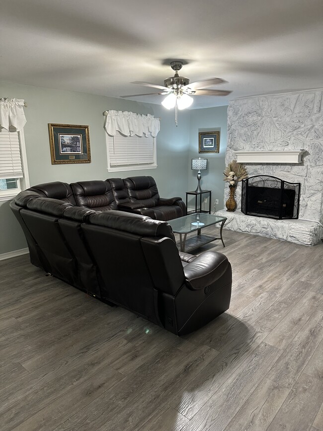 Photo - 236 Pine Ridge Dr