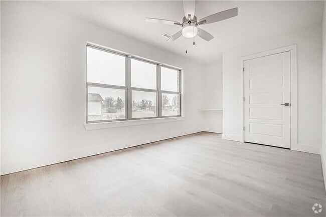 Building Photo - 2665 SW Livingston Square Rental