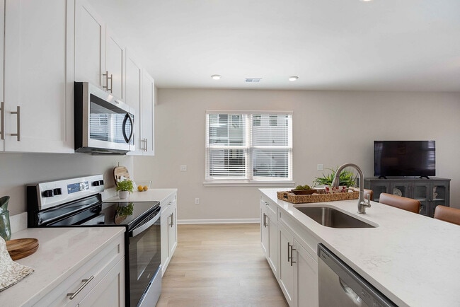 River Road Townhomes - River Road Townhomes