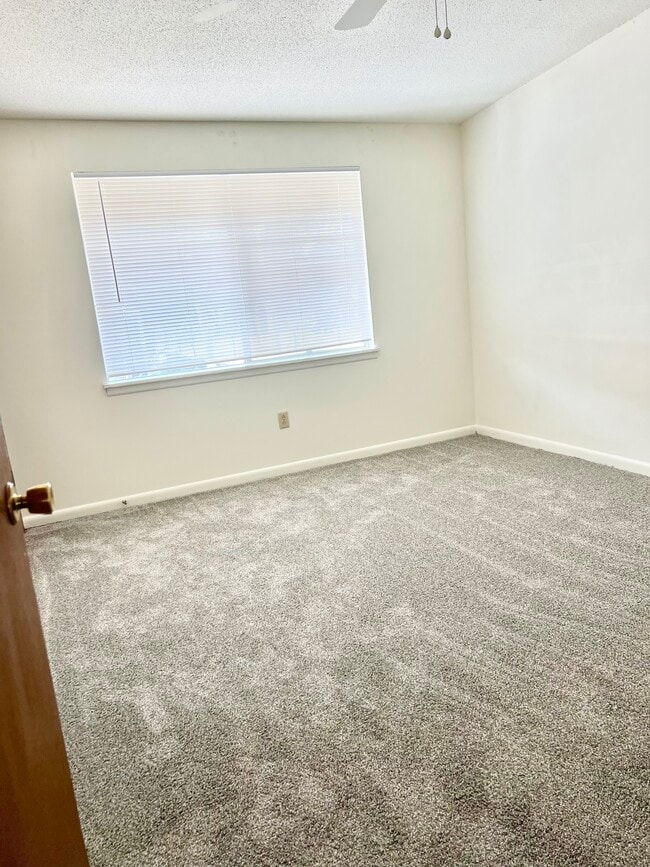 Dellwood Apartments