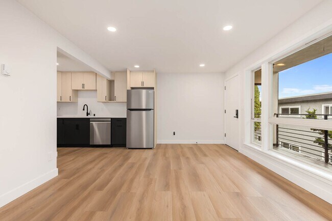 Photo - 6721 24th Ave NW Unidad 3