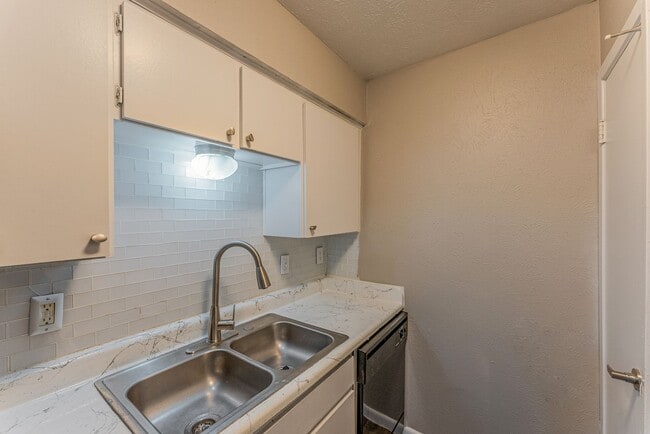 South Crest Apartments
