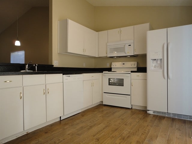 Photo - 732 McLean Ct