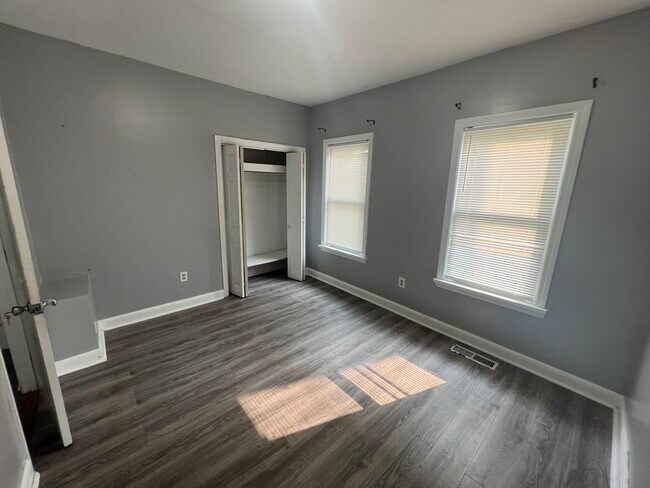 Photo - 30 Lewis St Unit 1