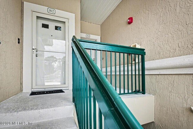 Photo - 100 Bermuda Bay Cir