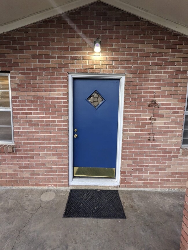 Photo - 416 Thacker Loop