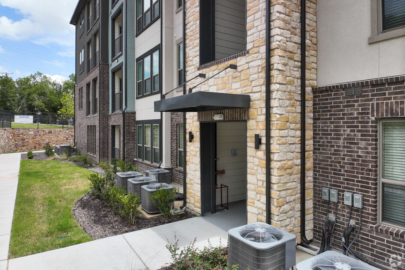 Entrance - Skyline at Cedar Crest