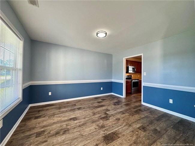 Photo - 105 Bluebonnet Oak Ct