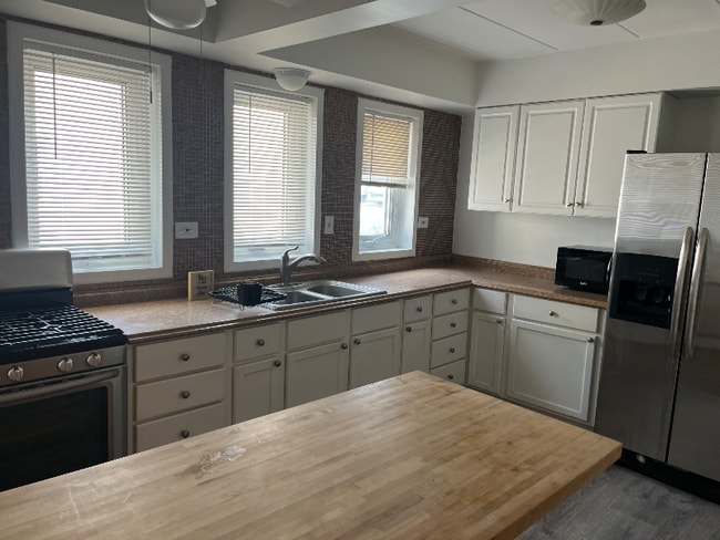 Photo - 10445 S Keating Ave Unit 2A