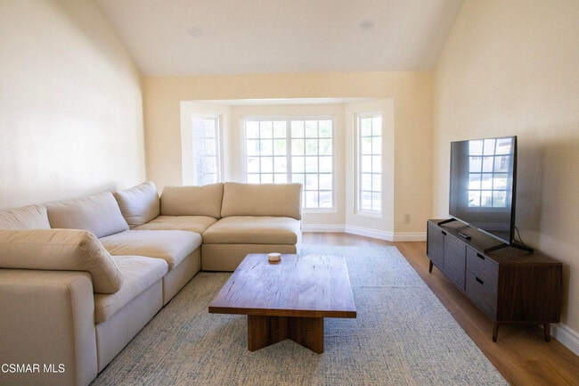Photo - 2794 Parkview Dr