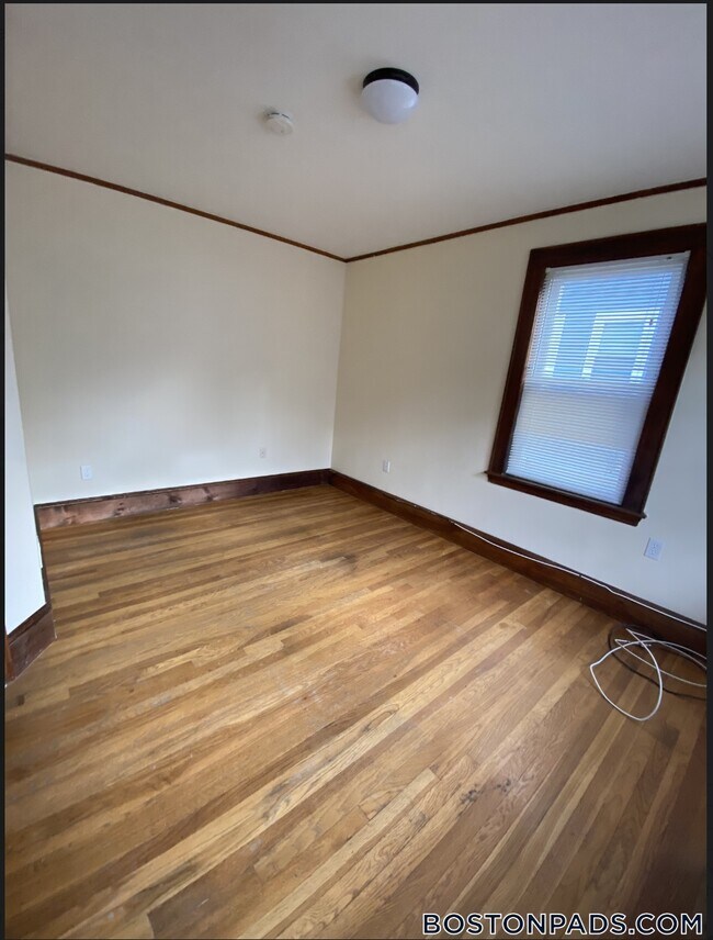 Photo - 180 Calumet St Unidad #2