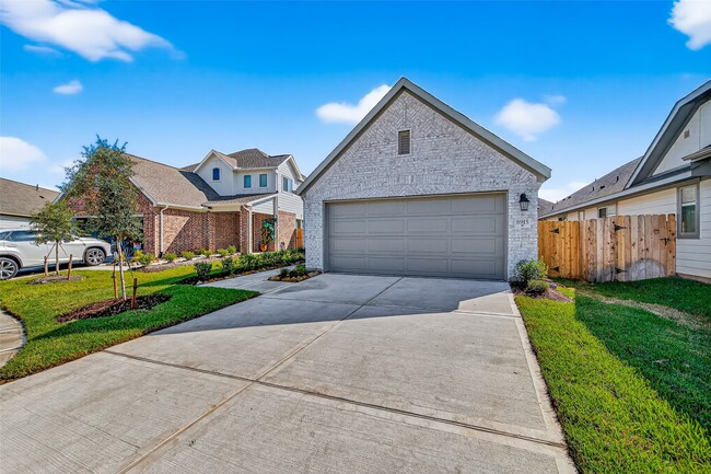 Photo - 8915 Field Daisy Ct