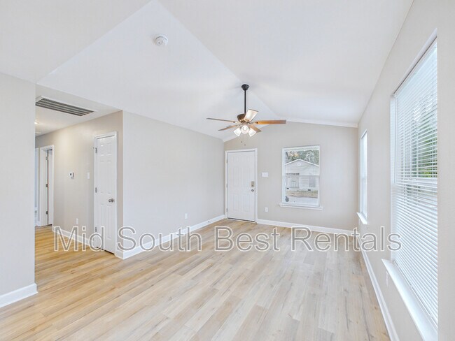 Photo - 2113 S Martin St