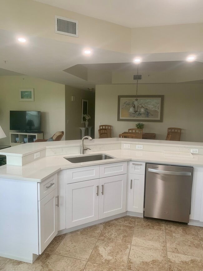 Photo - 3950 Loblolly Bay Dr Unit 207