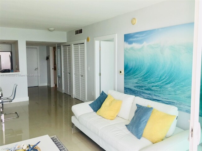 2 br, 2 bath Condo - 1800 N Bayshore Dr Ap... - 2 br, 2 bath Condo - 1800 N Bayshore Dr Ap... Unit Apt 1807