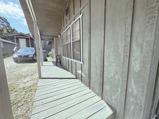 Photo - 22767 US-67