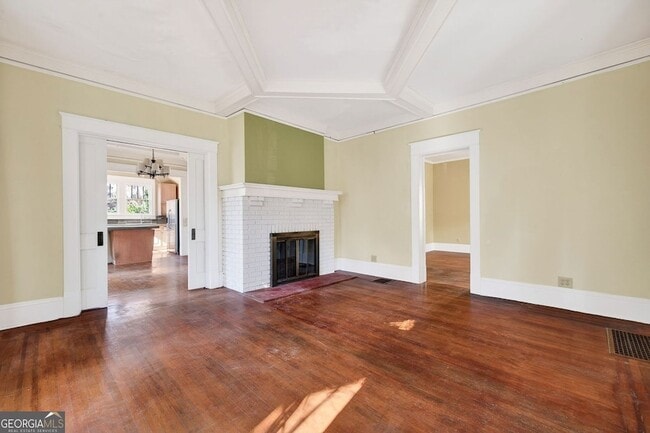 Photo - 300 Oxford Pl NE Unidad 1