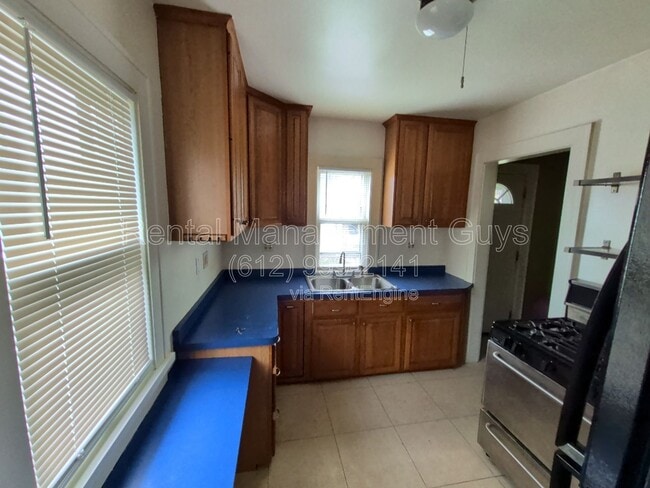 Photo - 1801 N Thomas Ave