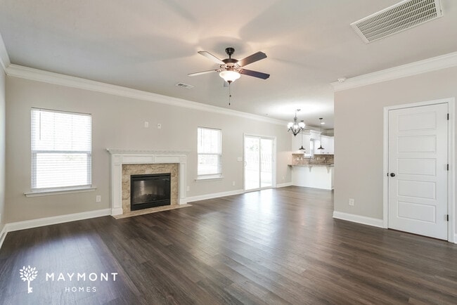 Photo - 129 Swinton Pond Rd