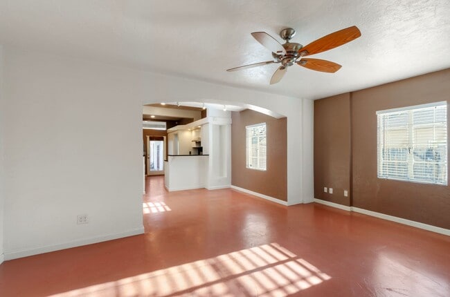 Photo - University Bungalow