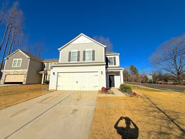 Photo - 706 Anglin Forest Way