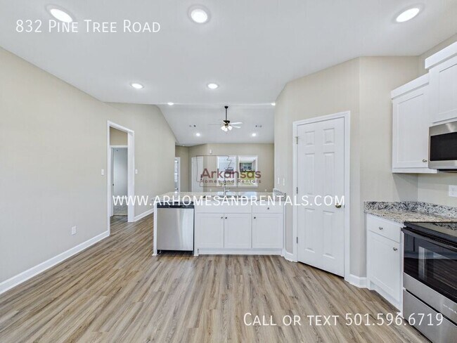Photo - 832 Pine Tree Rd