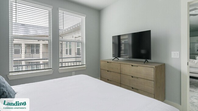 Photo - 1619 N Frazier St Unit 414