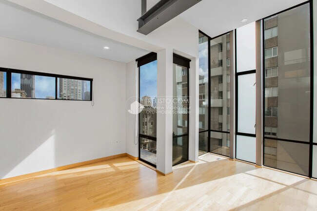 Photo - 1020 Pine St Unidad 501