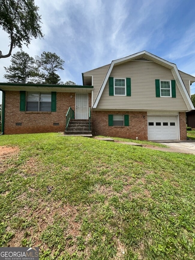 Building Photo - 1430 High Meadow Dr
