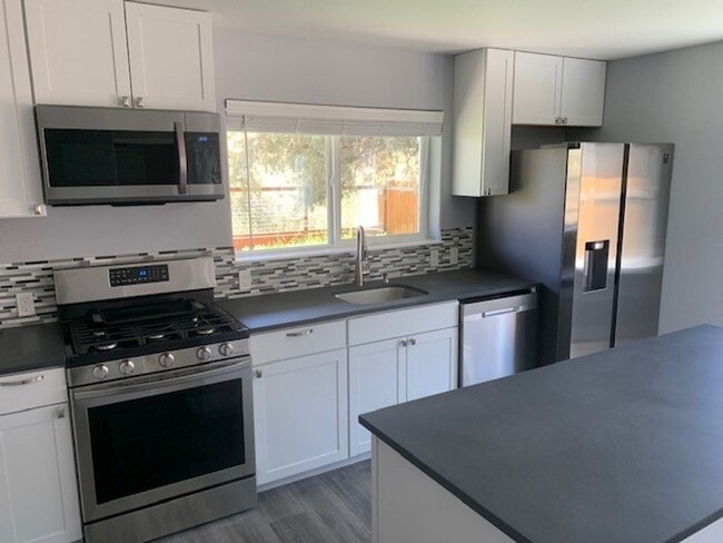Photo - s20991 Unit 2
