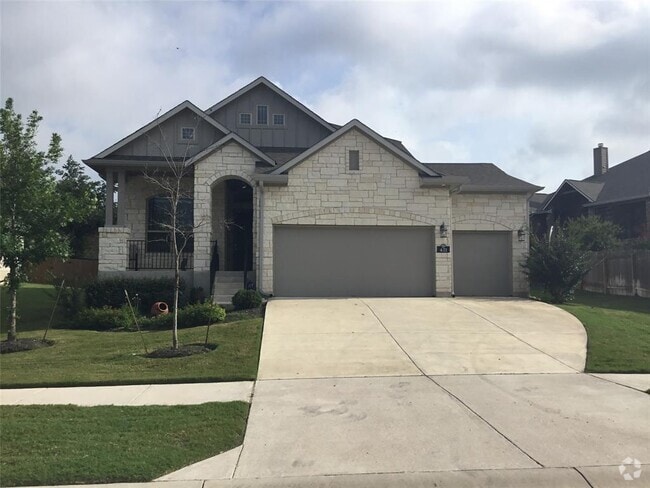 Building Photo - 421 Fair Oaks Dr Rental