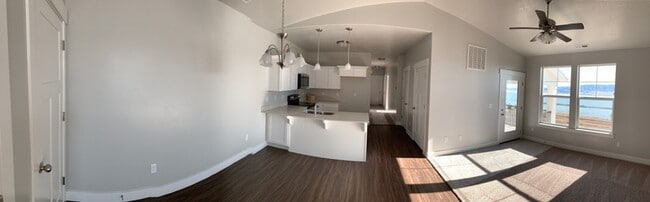 Photo - 589 N 360 W