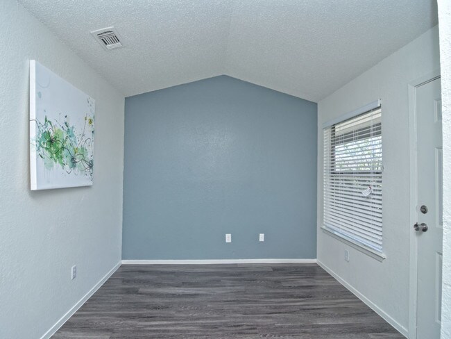 Photo - Heights at the Cameron