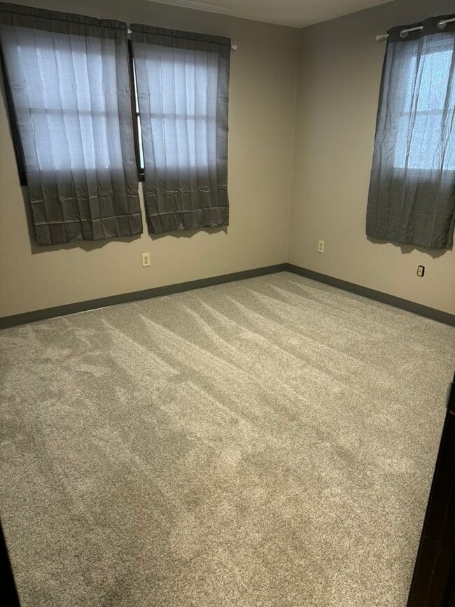 Photo - Comfortable & Affordable 2BR Apartment – Cascade, Iowa Unit 400 3rd Ave SW - 3