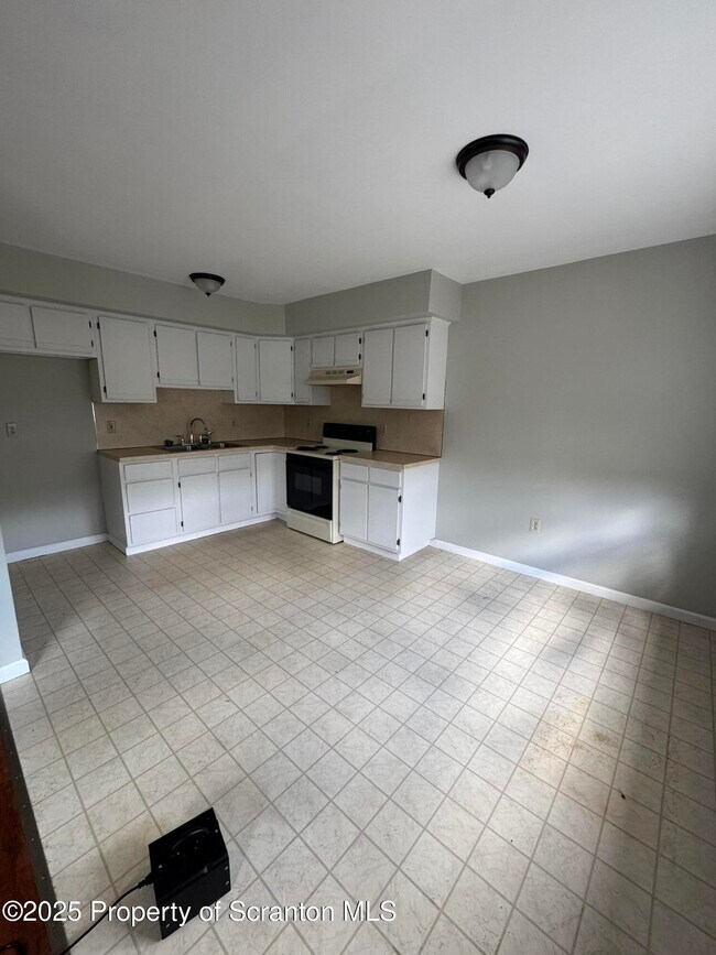 Photo - 130-130 Mortimer St