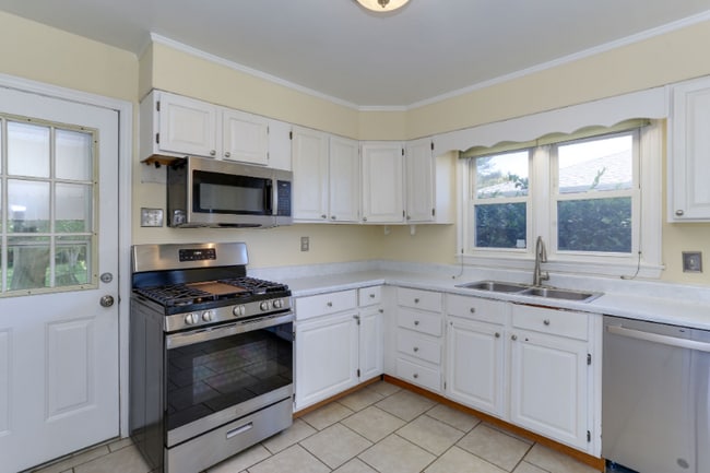 Photo - 1516 Denton Dr