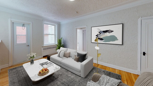 Photo - King Edward Avenue