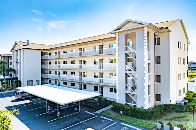 Building Photo - Glen Abbey At Golfview Apartments