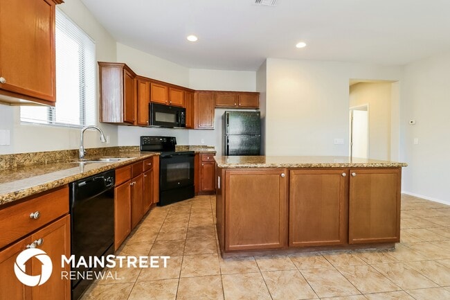 Photo - 15418 W Laurel Ln