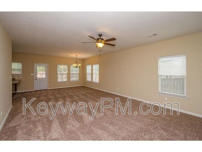 Photo - 713 Kensey Park Ln