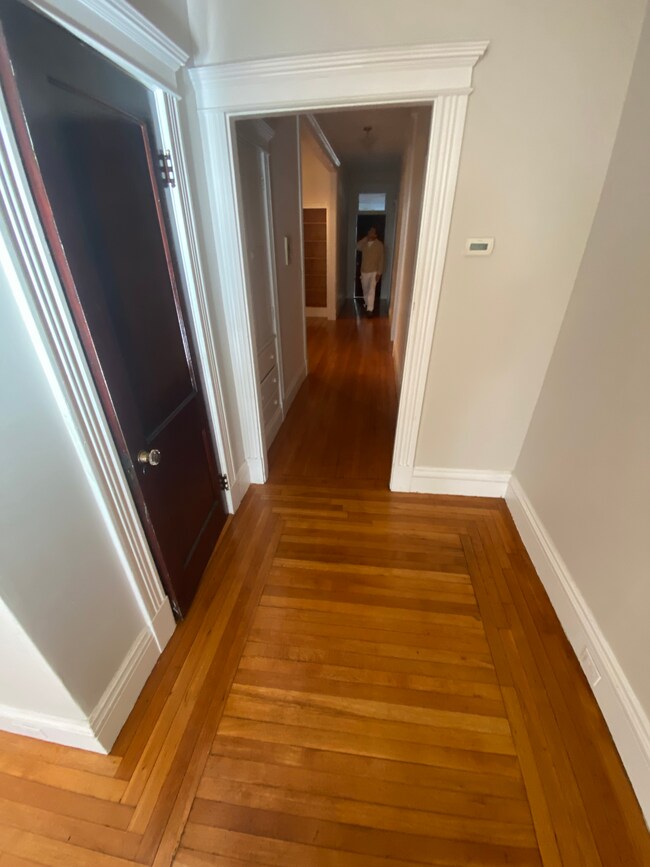 Photo - 17 Gibbs St Unit 1