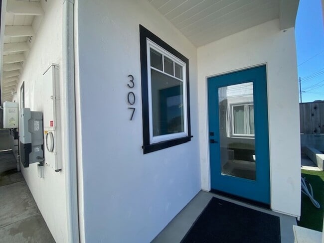 Photo - Pacific Grove Cottage!