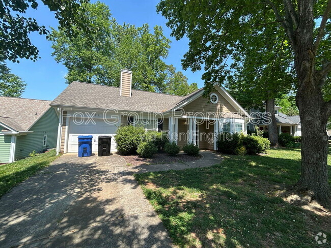 Building Photo - 401 Cedarcroft Dr Rental