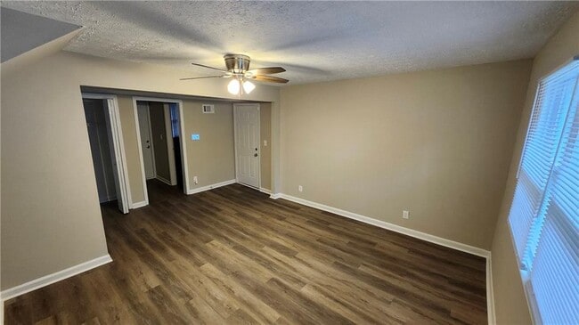 Photo - 2109 Newgate Dr