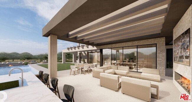 Photo - 590 N Tigertail Rd