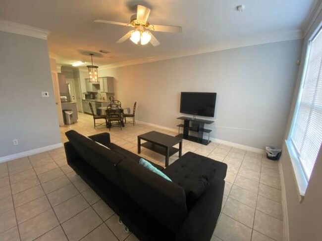 Photo - 11045 Landswalk Dr