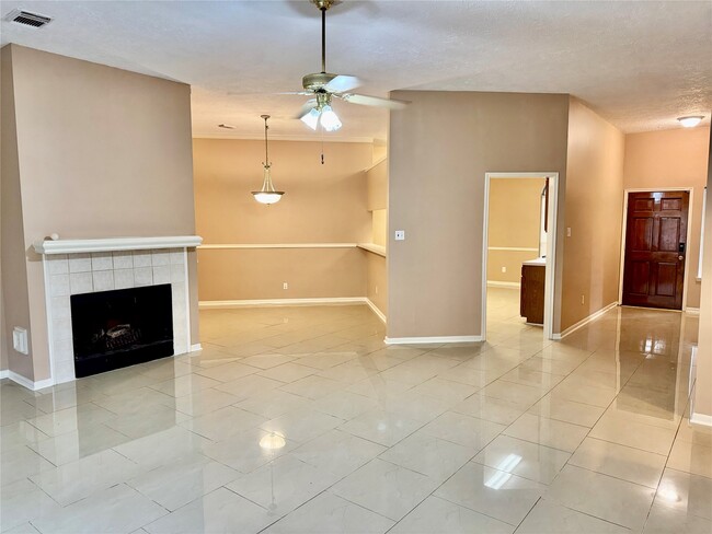 Photo - 11210 Fall Breeze Dr